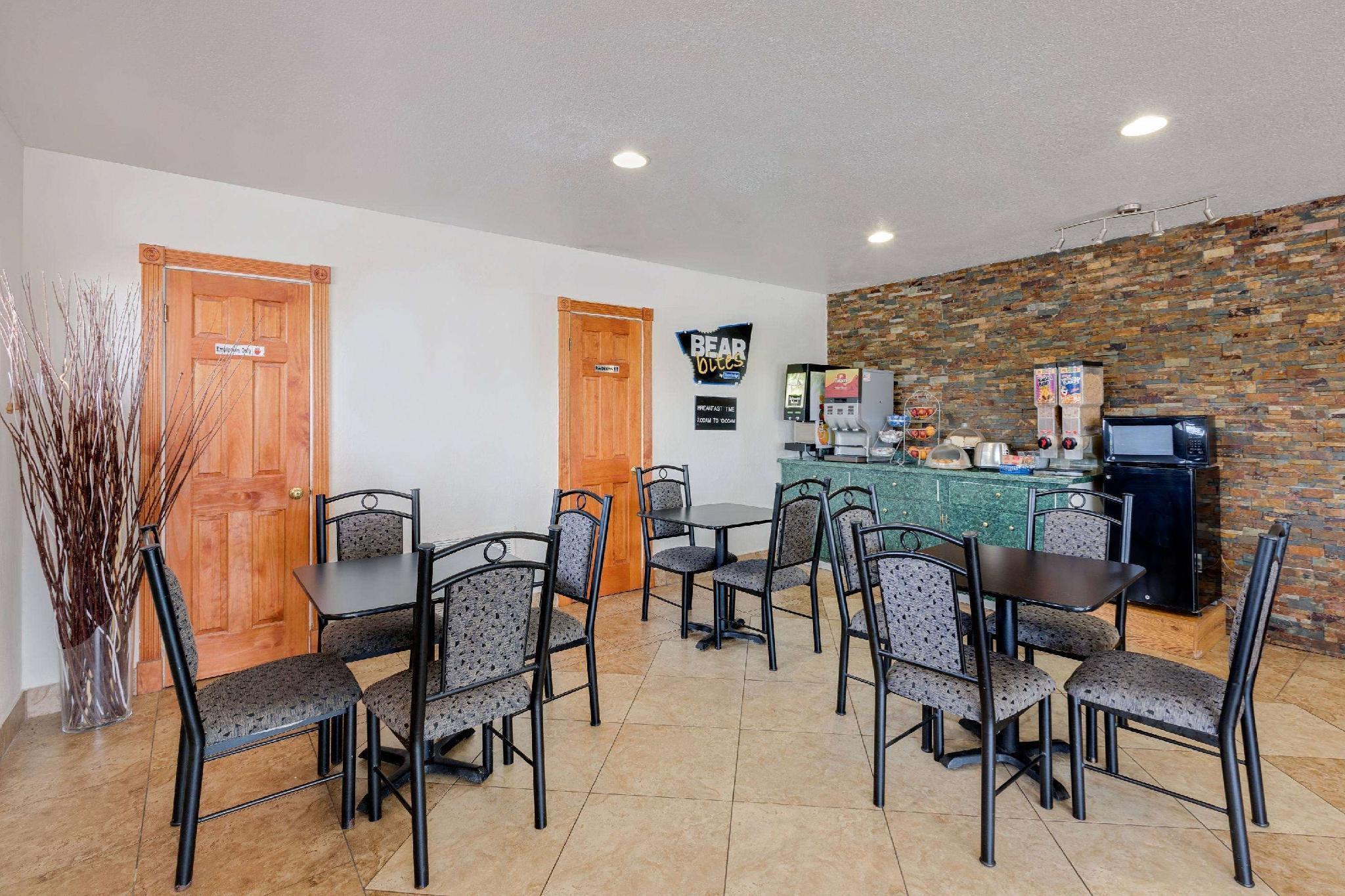 Travelodge By Wyndham Ozona Extérieur photo